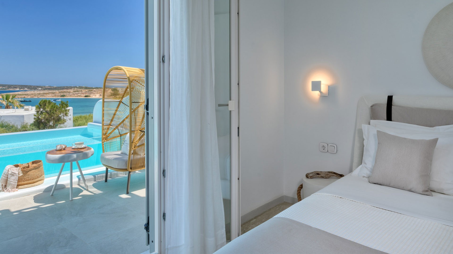Ocean View Junior Suite, Heated, Private, Infinity Pool with Glass Wall
